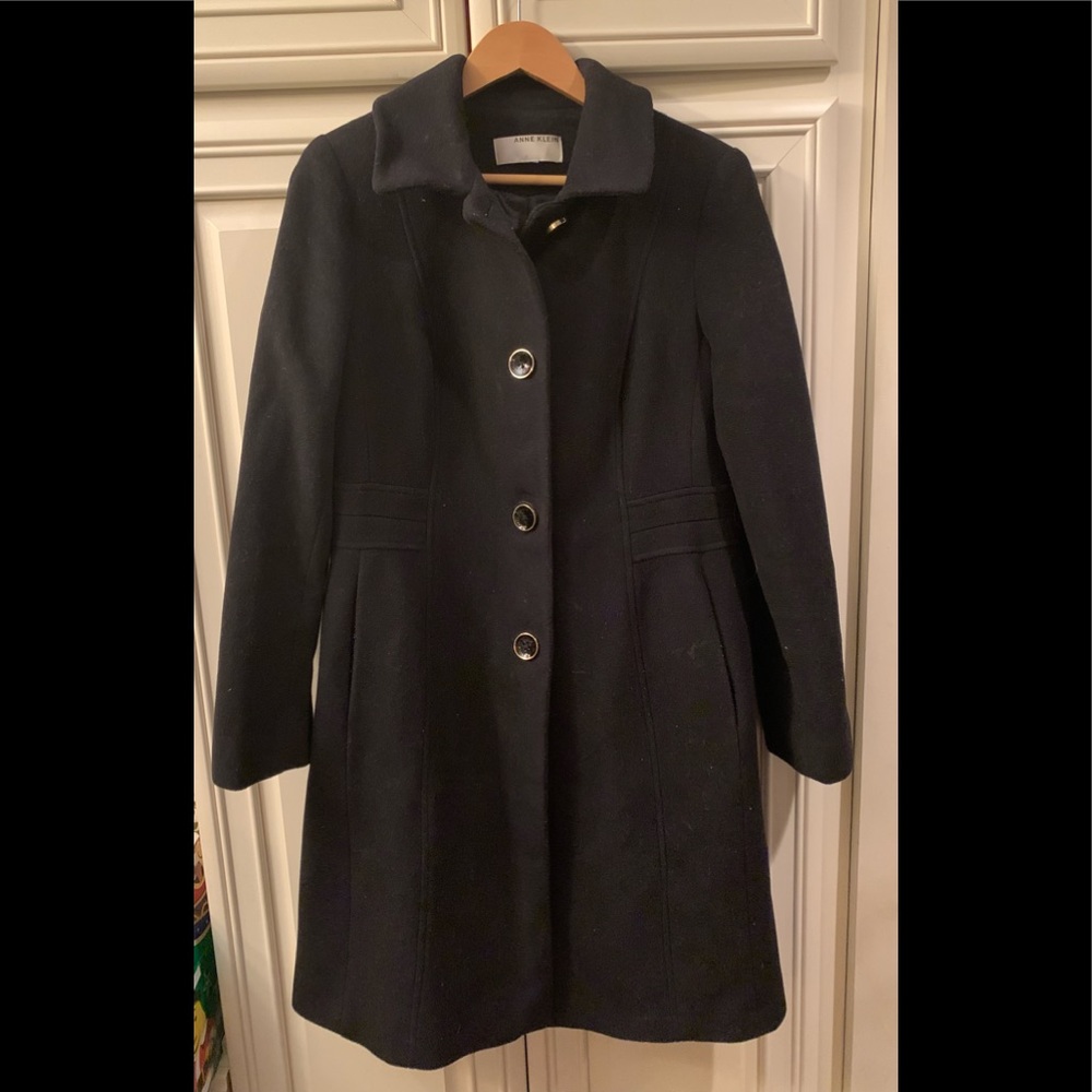 Like new Anne Klein Cashmere Blend Wool Coat Size 14